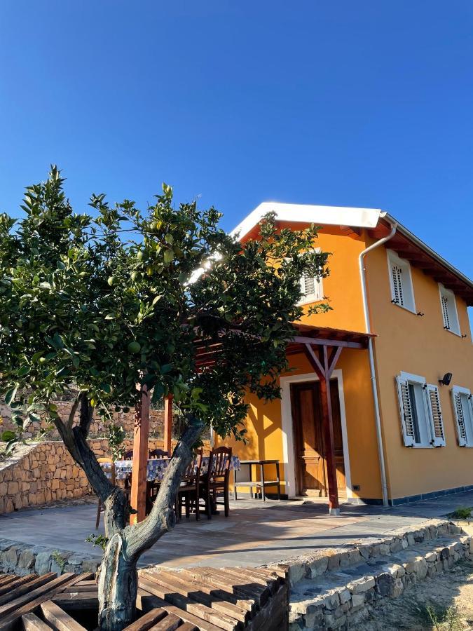La Casa Dell'Ulivo Villa Imperia Eksteriør bilde